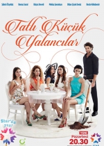 Tatlı Küçük Yalancılar poster