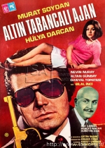 Altın Tabancalı Ajan poster