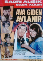 Ava Giden Avlanır poster